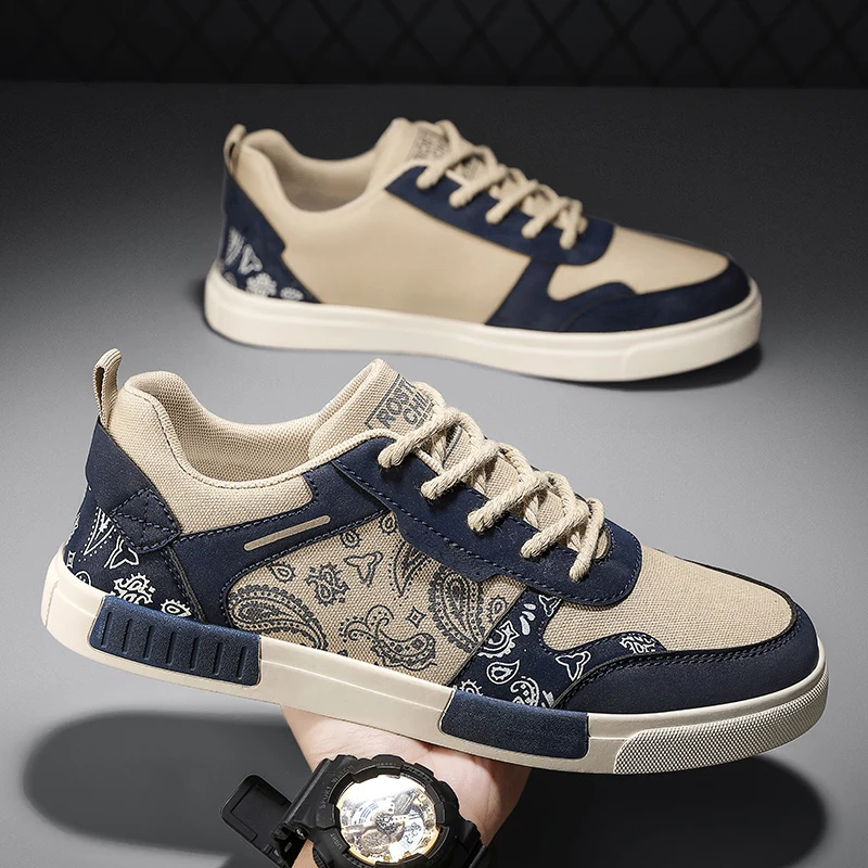 Hype Paisley Sneaker