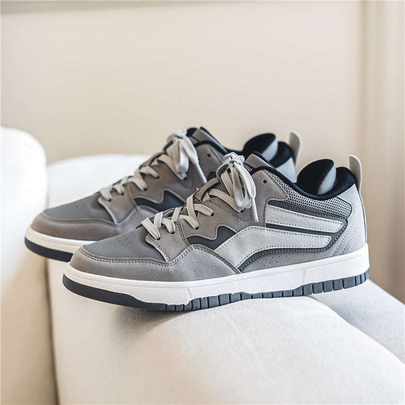 Skyline Sneaker